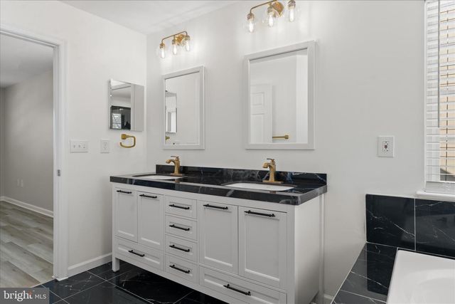 3108 TULIP TREE PL, Dumfries, VA 22026