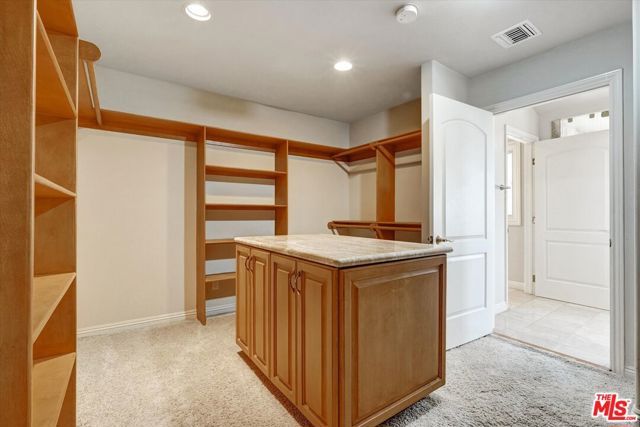 1248 E Tujunga Avenue, Burbank, CA 91501