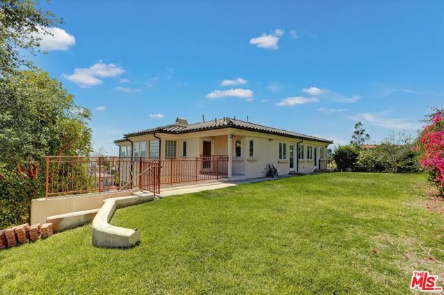 1248 E Tujunga Avenue, Burbank, CA 91501