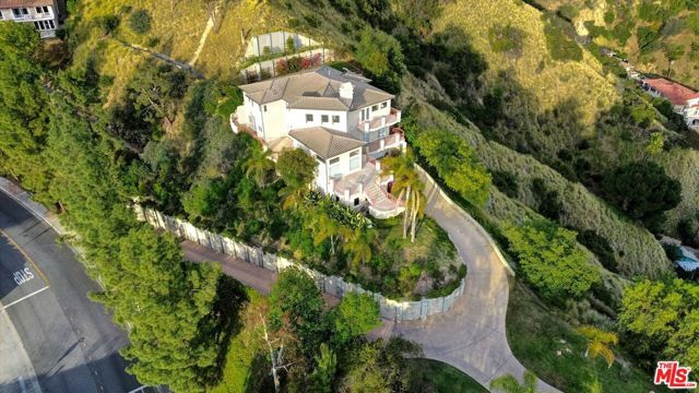 1248 E Tujunga Avenue, Burbank, CA 91501