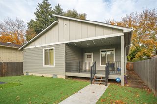 3723 E Hartson Ave, Spokane, WA 99202