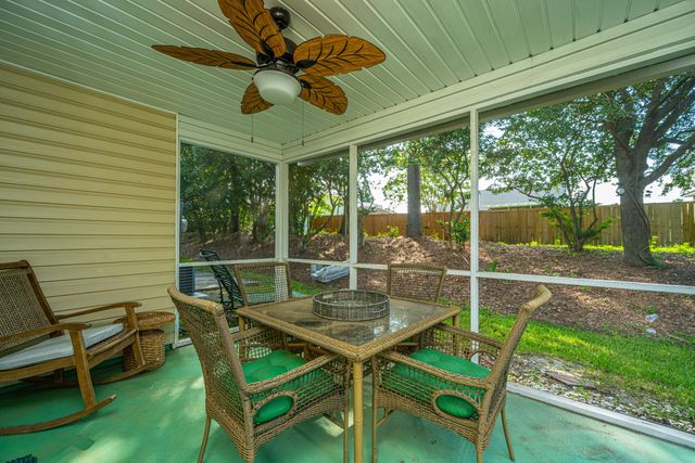 110 Greyson Circle, Goose Creek, SC 29445