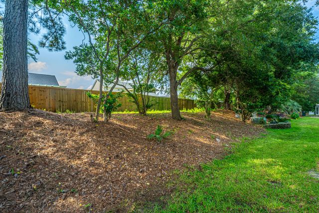 110 Greyson Circle, Goose Creek, SC 29445