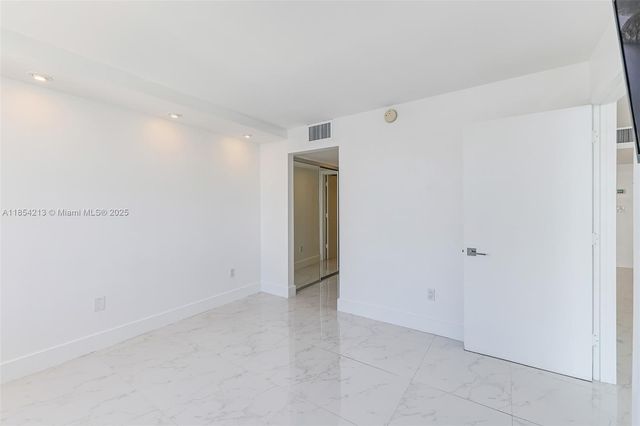 5701 Collins Ave 1611, Miami Beach, FL 33140