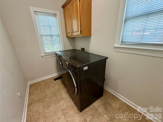 5954 Rathlin Court NW, Concord, NC 28027