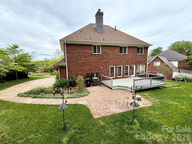 5954 Rathlin Court NW, Concord, NC 28027