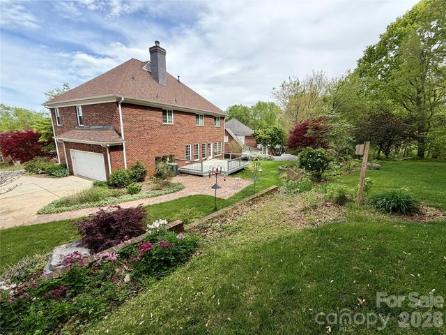 5954 Rathlin Court NW, Concord, NC 28027