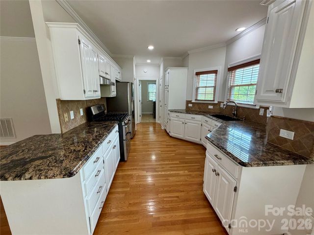 5954 Rathlin Court NW, Concord, NC 28027