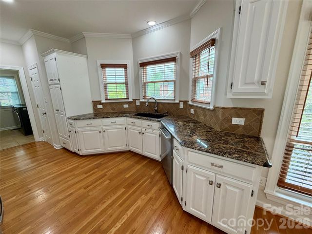 5954 Rathlin Court NW, Concord, NC 28027