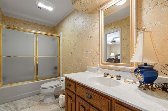 270 Housley Pt Apt F, Hot Springs, AR 71913