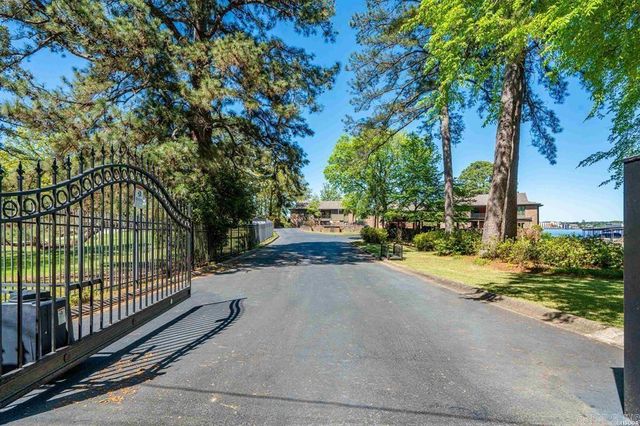 270 Housley Pt Apt F, Hot Springs, AR 71913