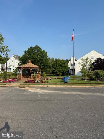 405 QUAIL RD, Marlton, NJ 08053