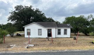410 Catholic Cemetery Rd, George West, TX 78022
