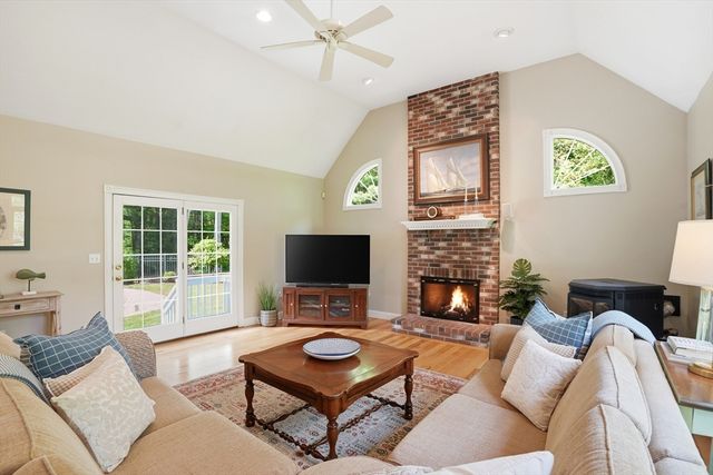 18 Downing Dr, Norton, MA 02766