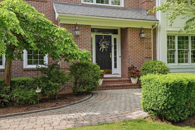 18 Downing Dr, Norton, MA 02766