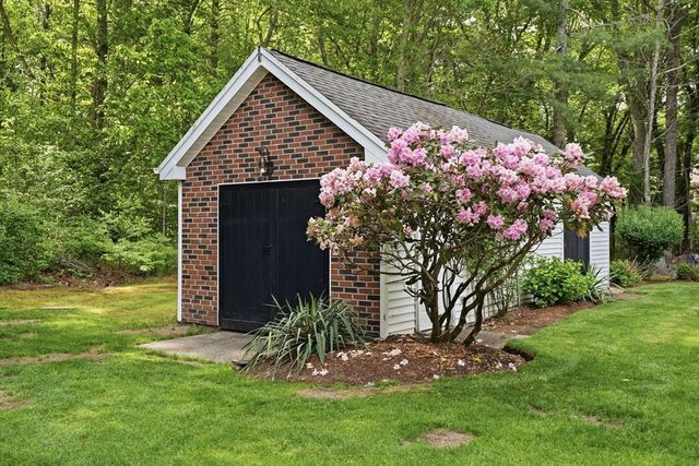 18 Downing Dr, Norton, MA 02766