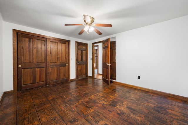 421 Kitemaug Road, Montville, CT 06382