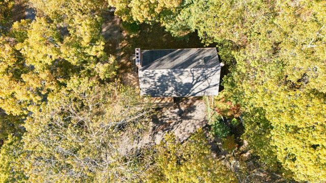 421 Kitemaug Road, Montville, CT 06382