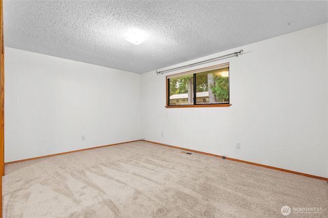 2515 25th Loop SE, Lacey, WA 98503