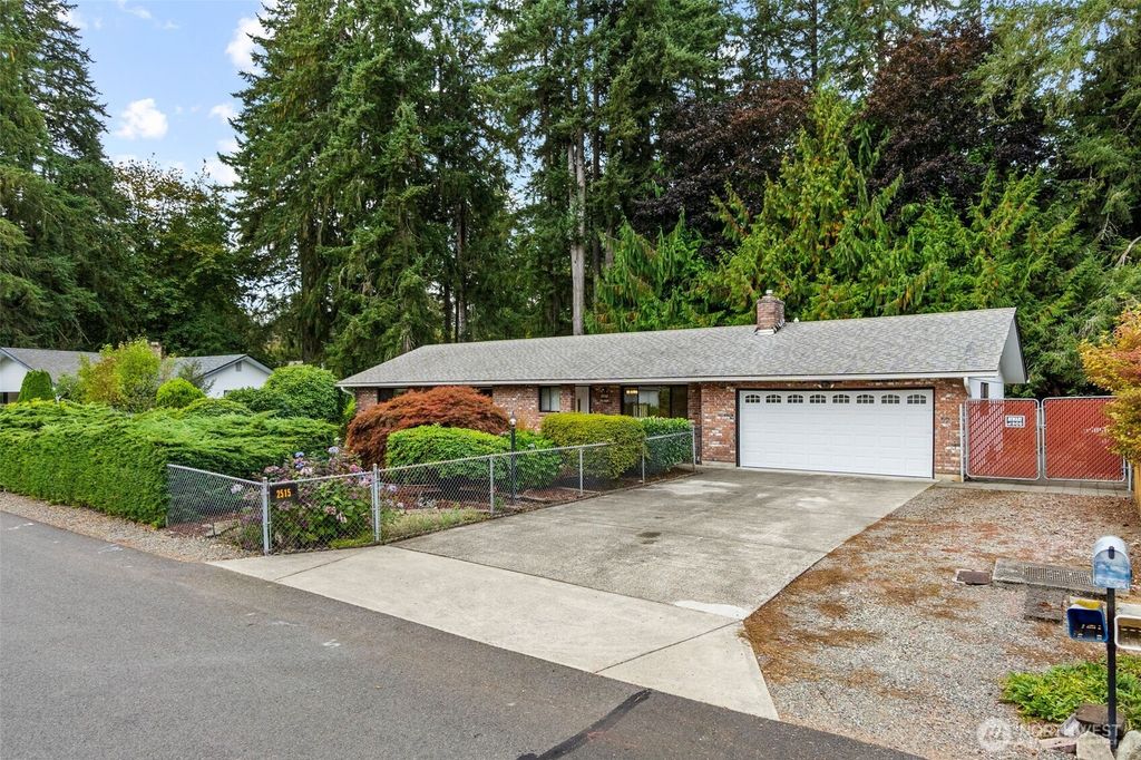 2515 25th Loop SE, Lacey, WA 98503