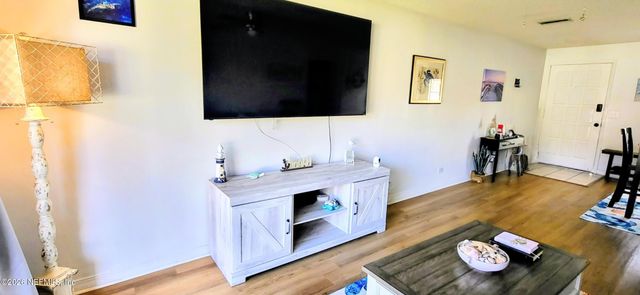 1647 EL CAMINO Road 5, Jacksonville, FL 32216