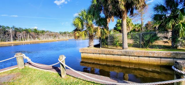 1647 EL CAMINO Road 5, Jacksonville, FL 32216