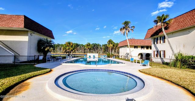 1647 EL CAMINO Road 5, Jacksonville, FL 32216