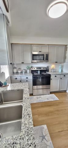 1647 EL CAMINO Road 5, Jacksonville, FL 32216