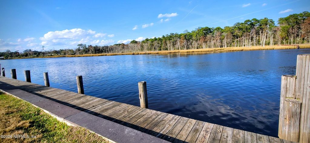 1647 EL CAMINO Road 5, Jacksonville, FL 32216