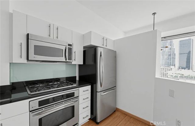 1100 Wilshire Boulevard 2207, Los Angeles, CA 90017
