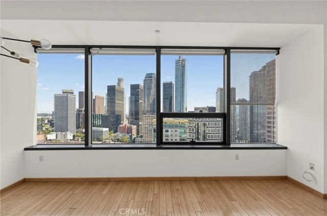 1100 Wilshire Boulevard 2207, Los Angeles, CA 90017