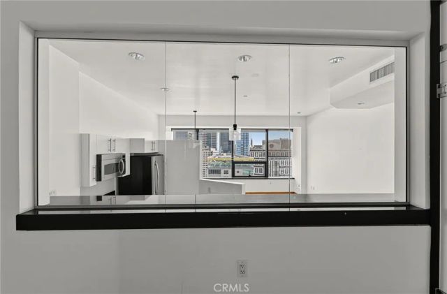 1100 Wilshire Boulevard 2207, Los Angeles, CA 90017