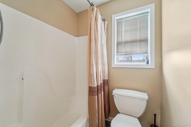 76 West Street, Patterson, NY 12563