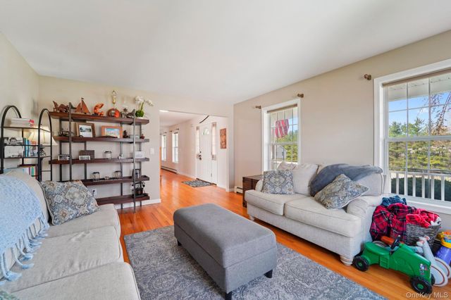 76 West Street, Patterson, NY 12563