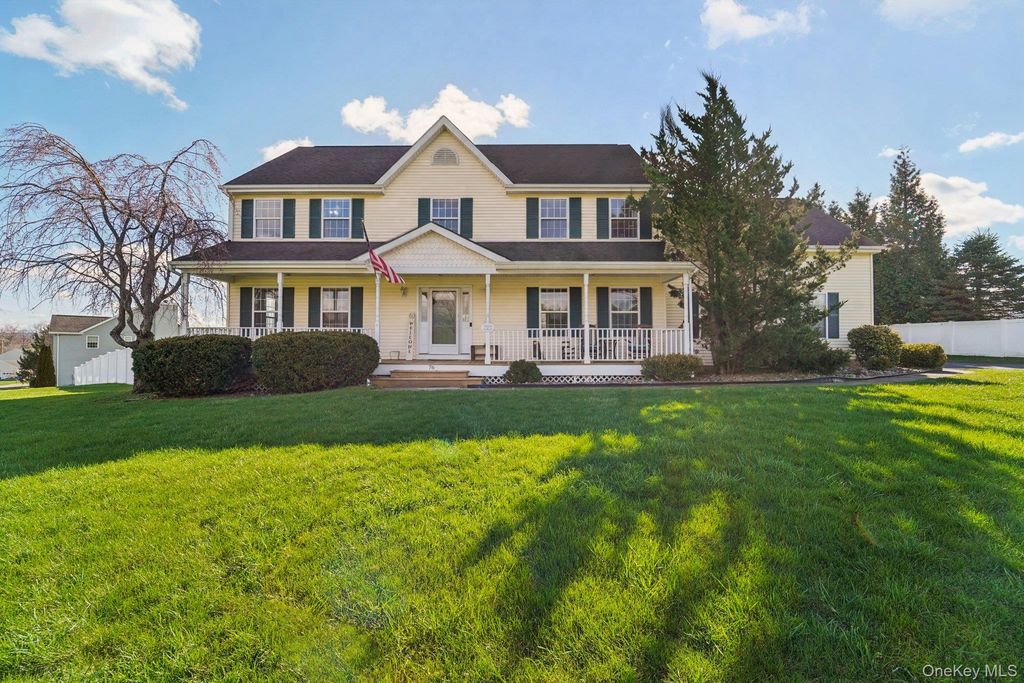 76 West Street, Patterson, NY 12563