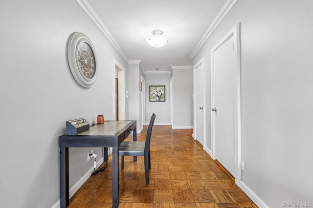30 Lake Street 3J, White Plains, NY 10603