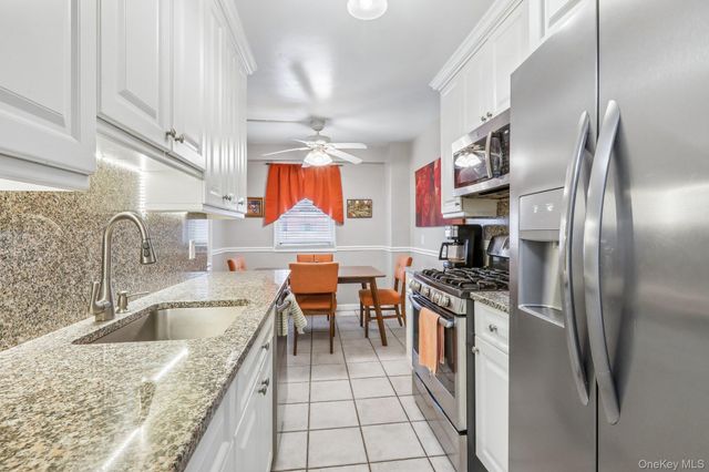 30 Lake Street 3J, White Plains, NY 10603