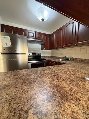 4848 NW 24th Ct 309, Lauderdale Lakes, FL 33313