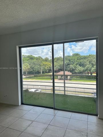 4848 NW 24th Ct 309, Lauderdale Lakes, FL 33313