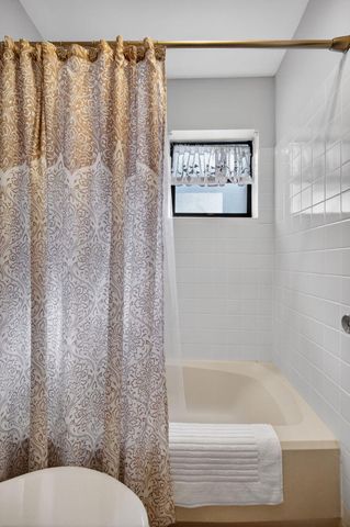 9890 Orchid Tree Trail B, Boynton Beach, FL 33436