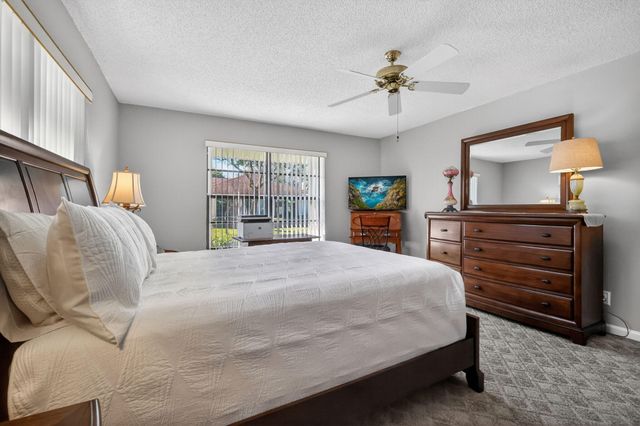 9890 Orchid Tree Trail B, Boynton Beach, FL 33436