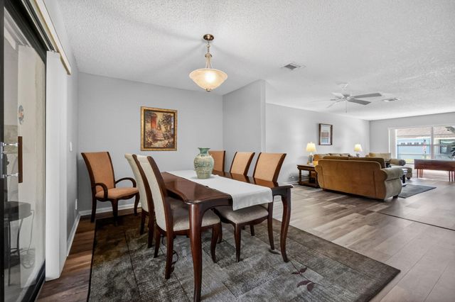 9890 Orchid Tree Trail B, Boynton Beach, FL 33436