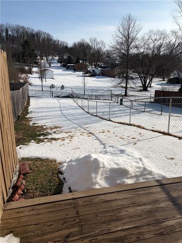 3101 Camberly Dr, Hampton, PA 15044