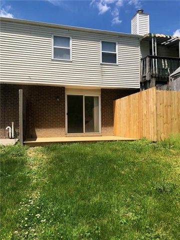 3101 Camberly Dr, Hampton, PA 15044