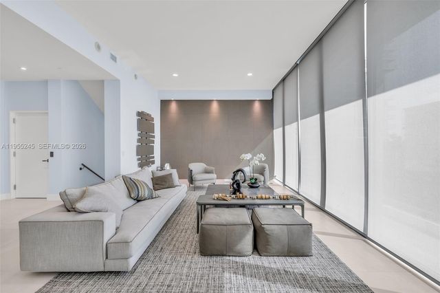 650 NE 32nd St BH4, Miami, FL 33137