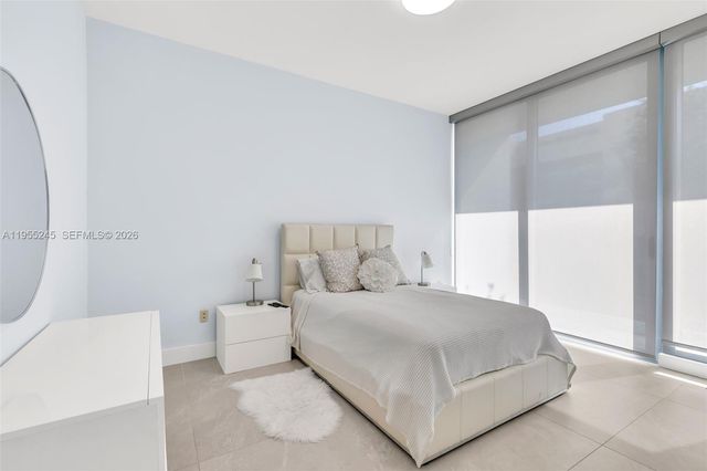 650 NE 32nd St BH4, Miami, FL 33137