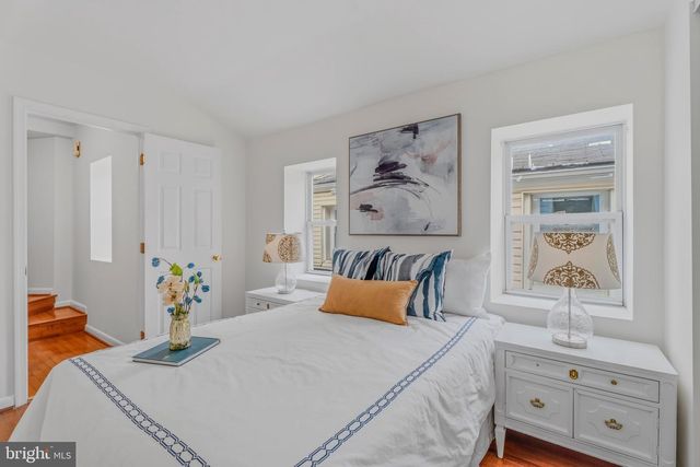 1824 E LOMBARD ST, Baltimore, MD 21231