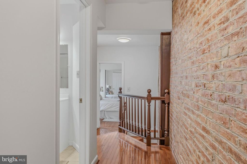 Image 14 of property listing at 1824 E LOMBARD ST, Baltimore, MD 21231
