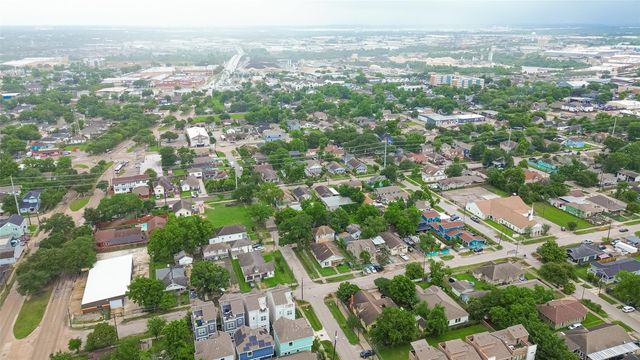 4802 Sherman Street, Houston, TX 77011