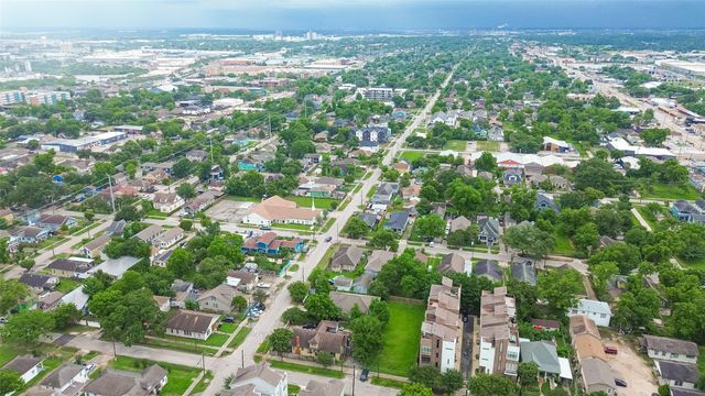 4802 Sherman Street, Houston, TX 77011